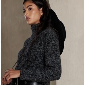 NWOT Banana Republic Arran Cable Knit Sweater Large Italian Yarn Dark Charcoal